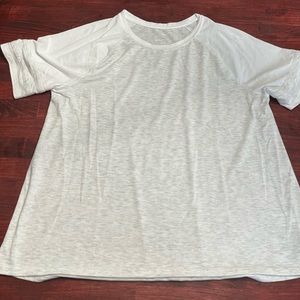 sporty tee